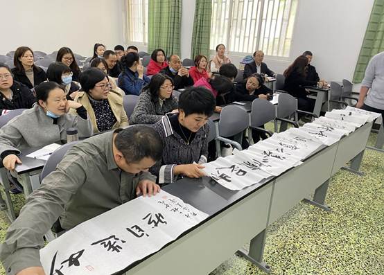 说明: e8537f7a4c929a57020090d680e4d5b